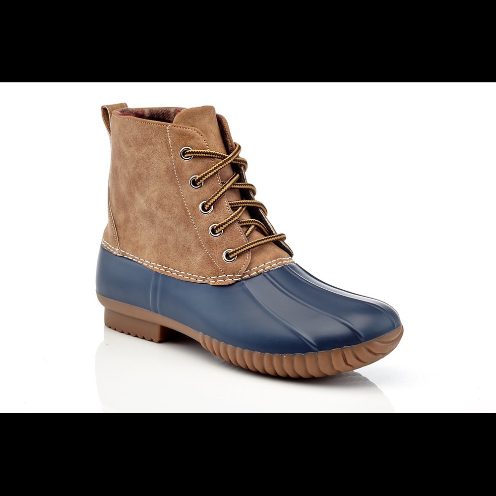Duck boots